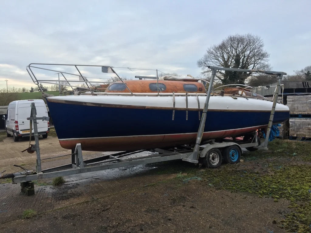 A065 Joann in 2017 002 - Hull and trailer