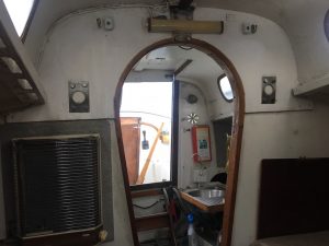 A065 Joann in 2017 048 - Main cabin