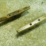 2020 10 A154 094 - tufnol 8 inch cleats