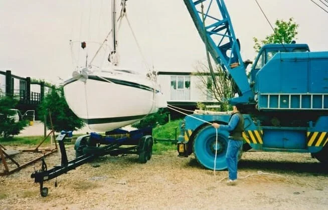 A86 1990s Craning in at Hayling Island....nerves of steel!!! 2