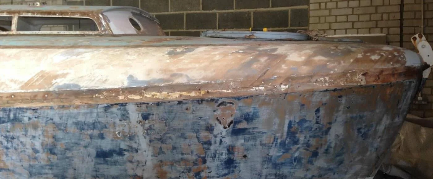 2015 31-10 Zambra Renovations - topside preparations