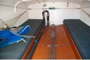 Aft cabin very simple and original. Beautifully finished.