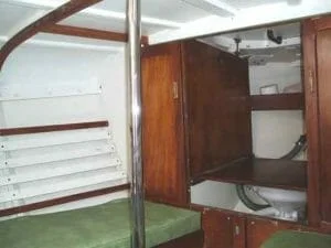 2007 forepeak and deck support post