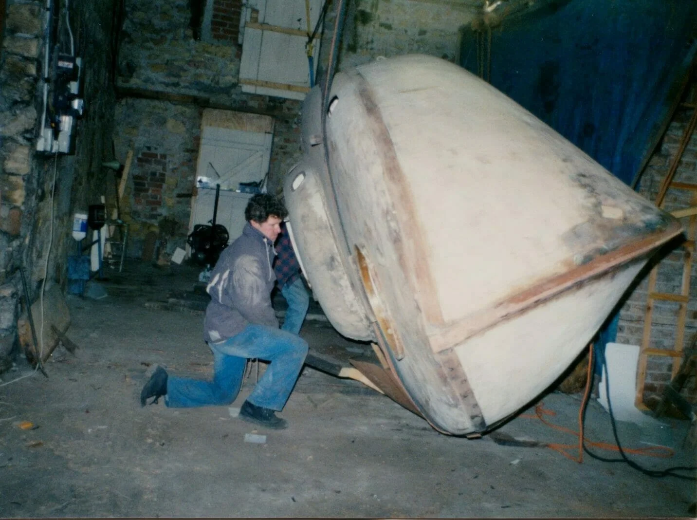 A105 Turning Hull Over 1997