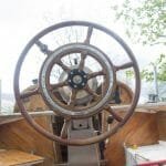 Cockpit and wheel steering