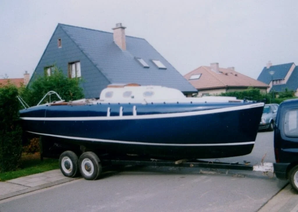 A169 Kerry Piper looking fine in 1999