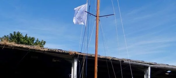 2018 07 A1 Mast Up 03