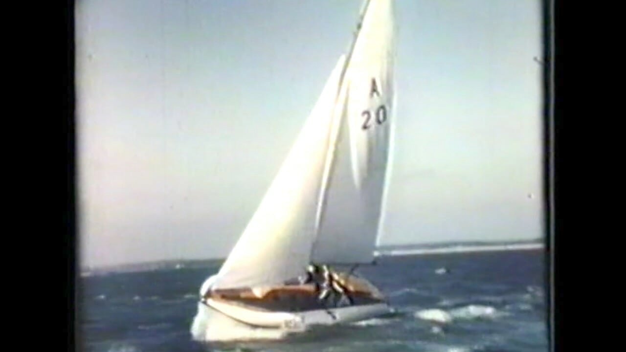 A20 on the wind from Fairey Marine promotional video