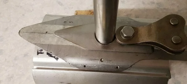 New spreader and lower shroud mount (repurposed GK24 mast)