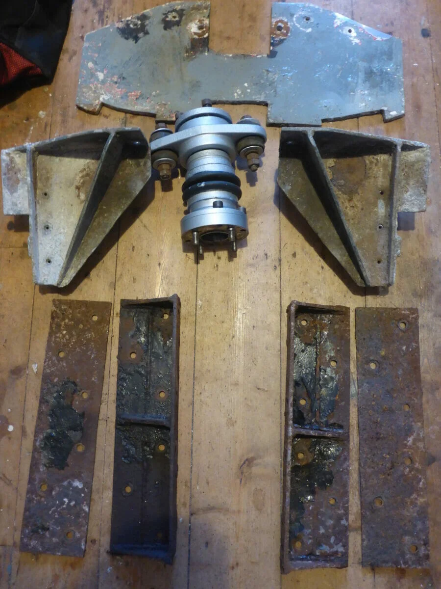 Engine Bearers and Thrust Bearing