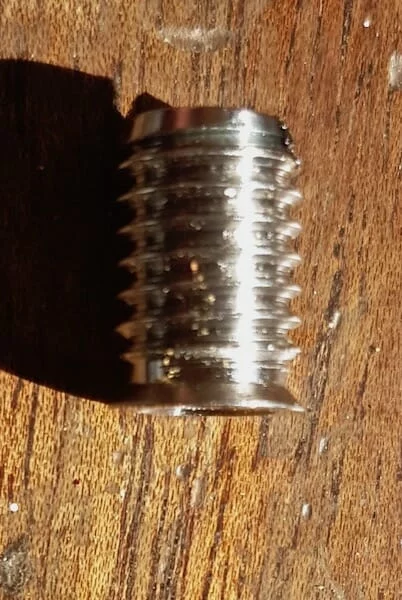 08 Thread adjuster