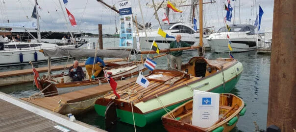 The AOA were positioned alongside the OGA (Association for Gaff Rig Sailing). The OGA boat was the marvellous Golant Gaffer, 'Satellite'.