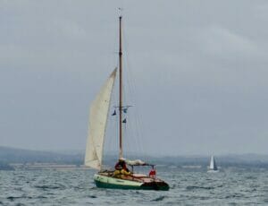 A good sail with the tide to The Hamble