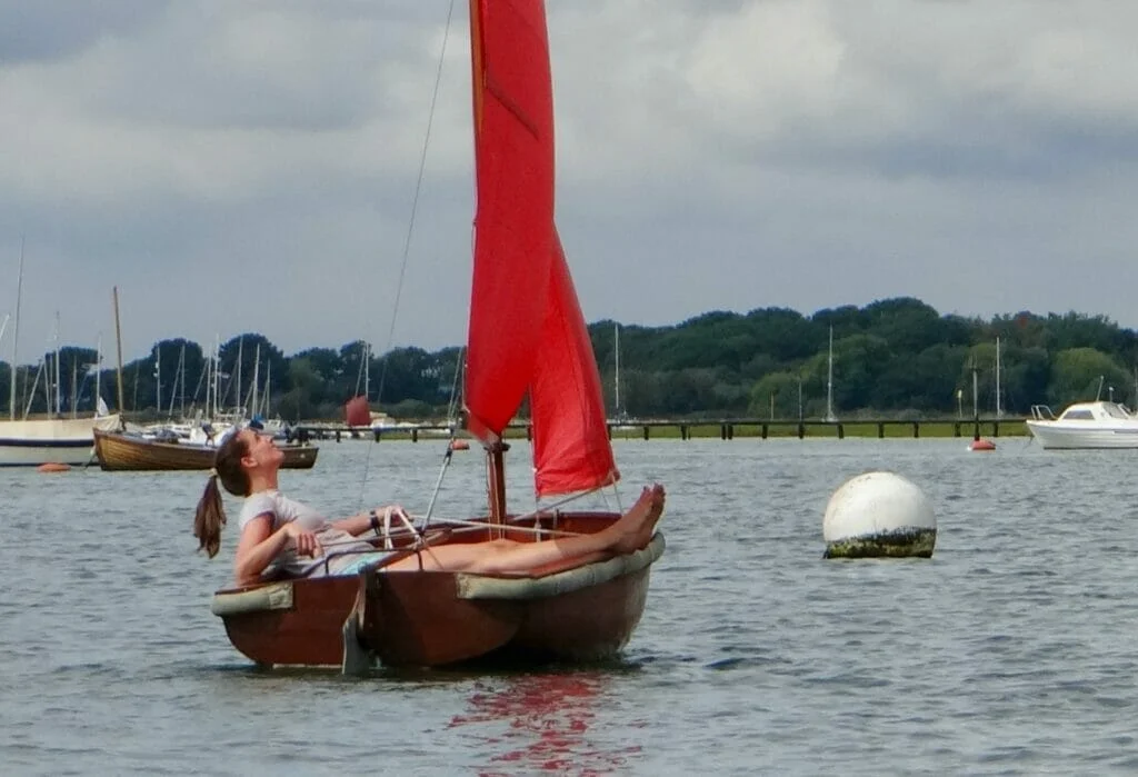 Not much beam on this boat…