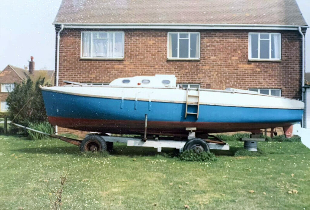 A137 1980s Baby Seal on her trailer