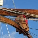 Mast-lowering-5-roller-on-horse